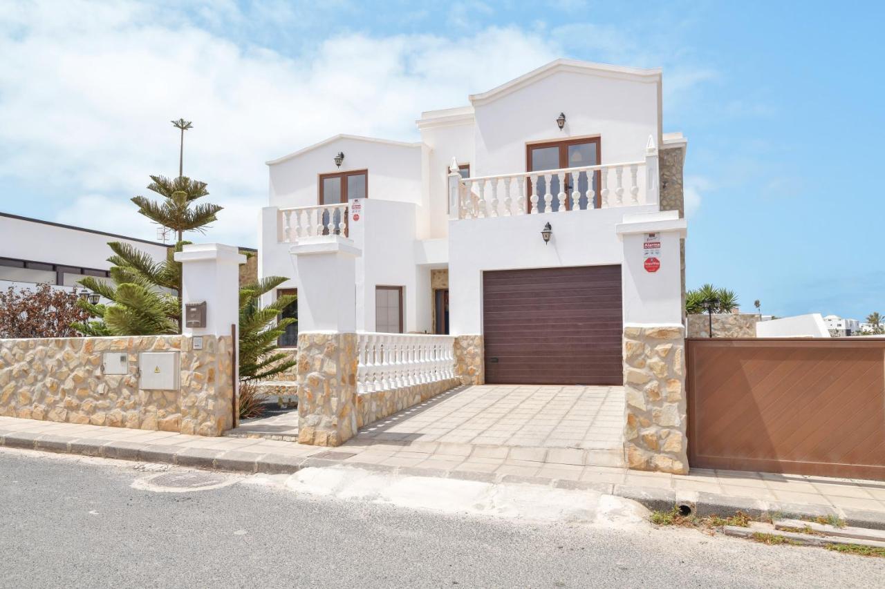 Villa Maria Тинахо Экстерьер фото