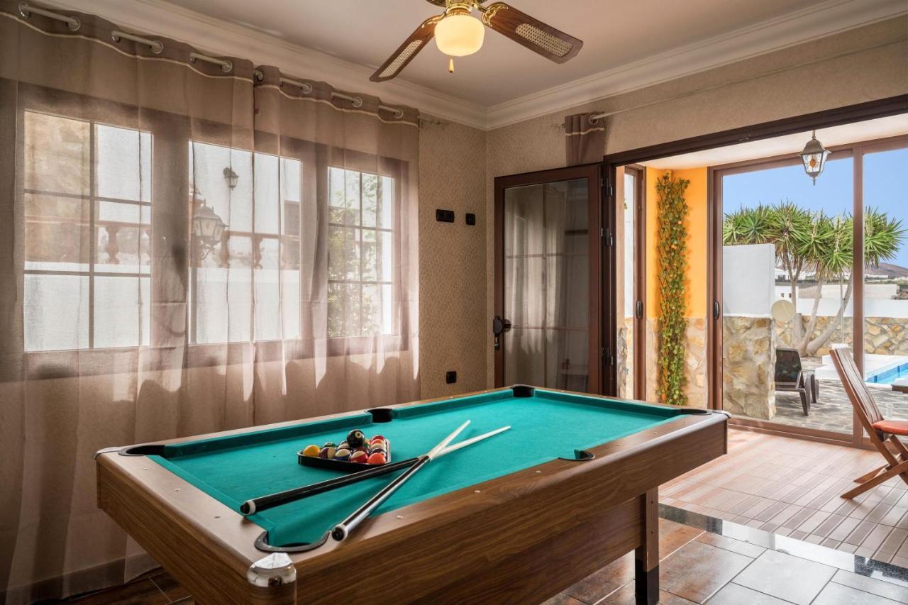 Villa Maria Тинахо Экстерьер фото